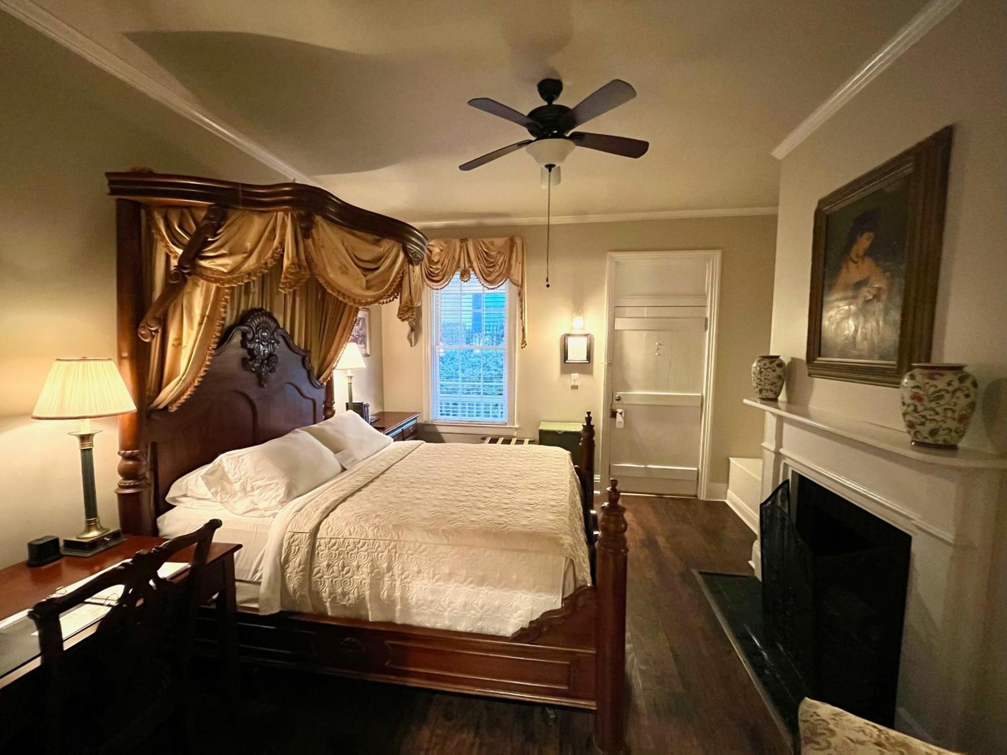 ויקסבורג Anchuca Historic Mansion & Inn מראה חיצוני תמונה